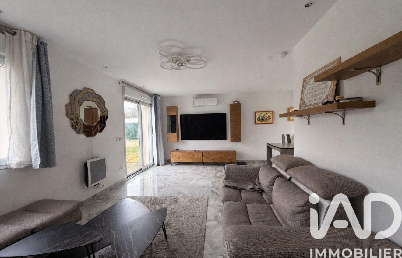 Maison à vendre, 109m², Mandres-les-Roses