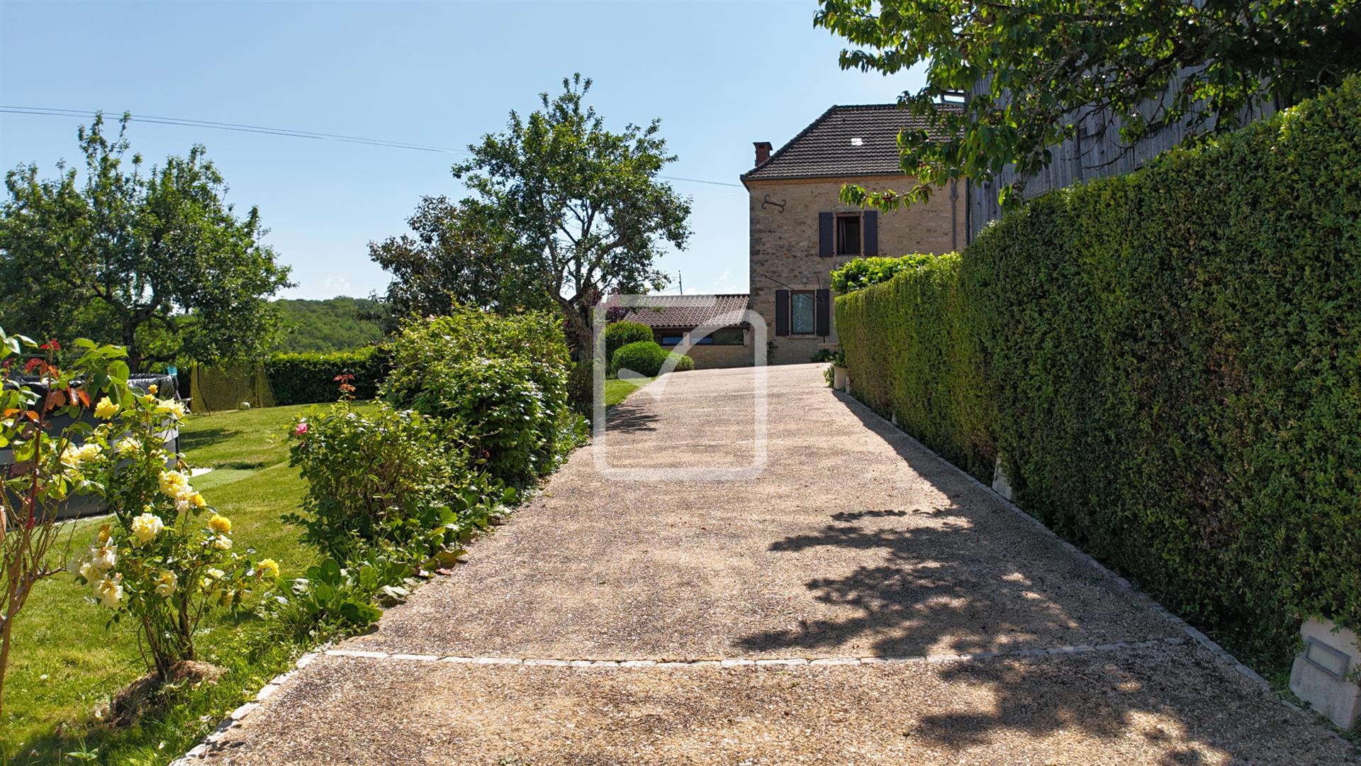 Maison à vendre, 198m², Gourdon