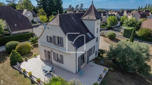Maison à vendre, 110m², Gourdon