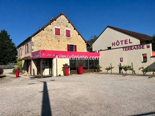 Immeuble 16 pièces 800 m² · à Courlans · 800 m² · 1 131 000 €