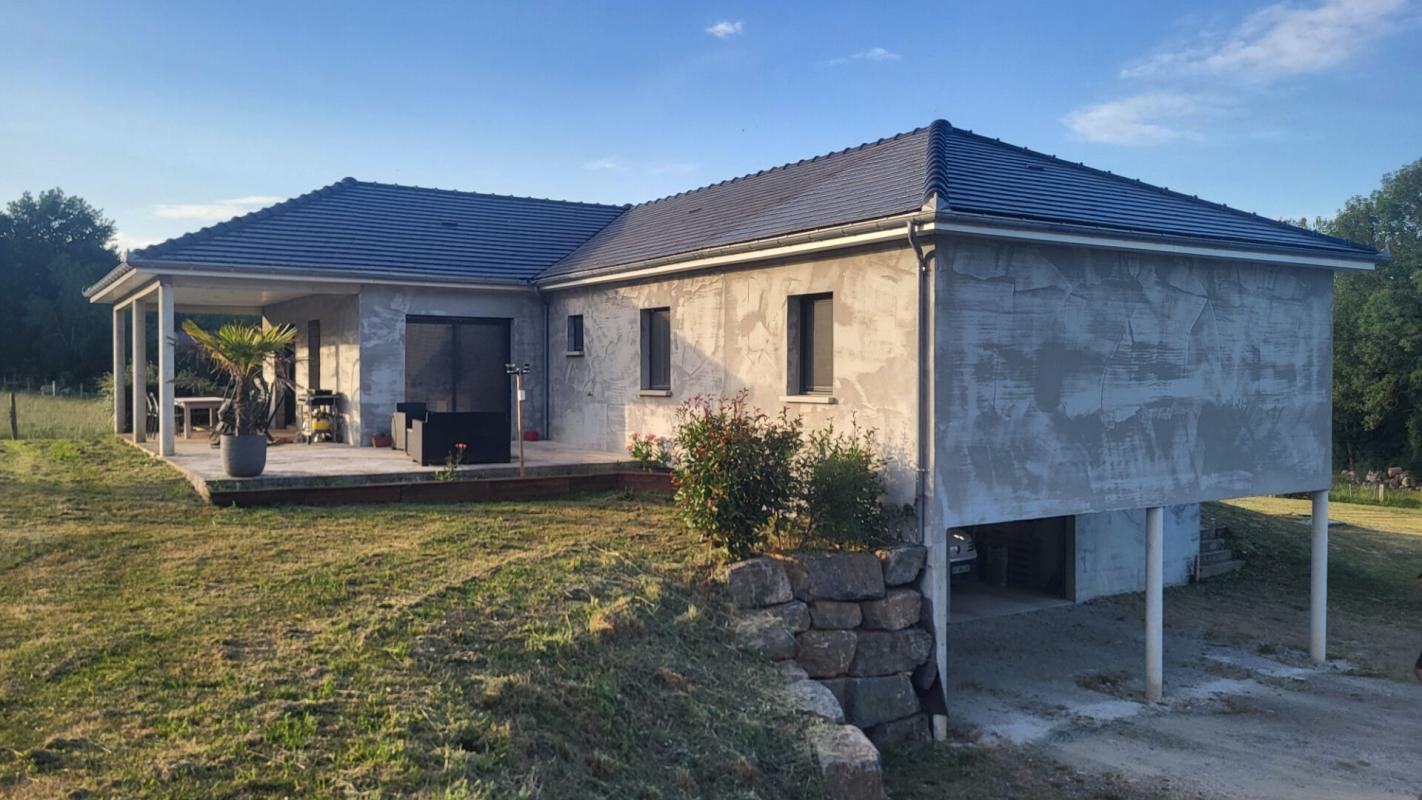 Maison à vendre, 146m², Roussennac