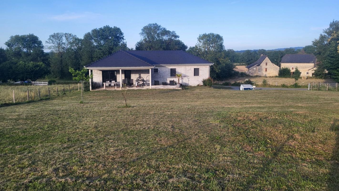 Maison à vendre, 146m², Roussennac