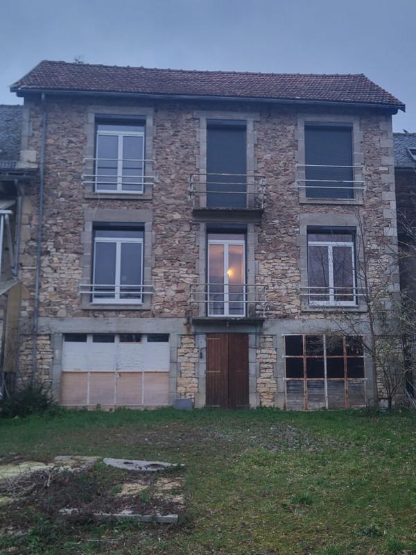 Maison à vendre, 190m², Lanuéjouls