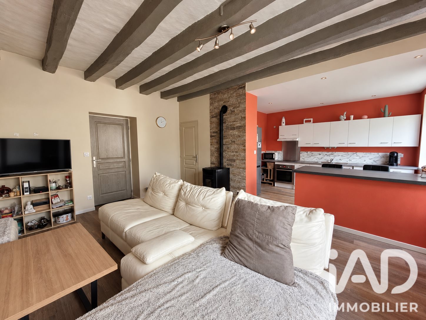 Maison à vendre, 110m², Cléré-les-Pins