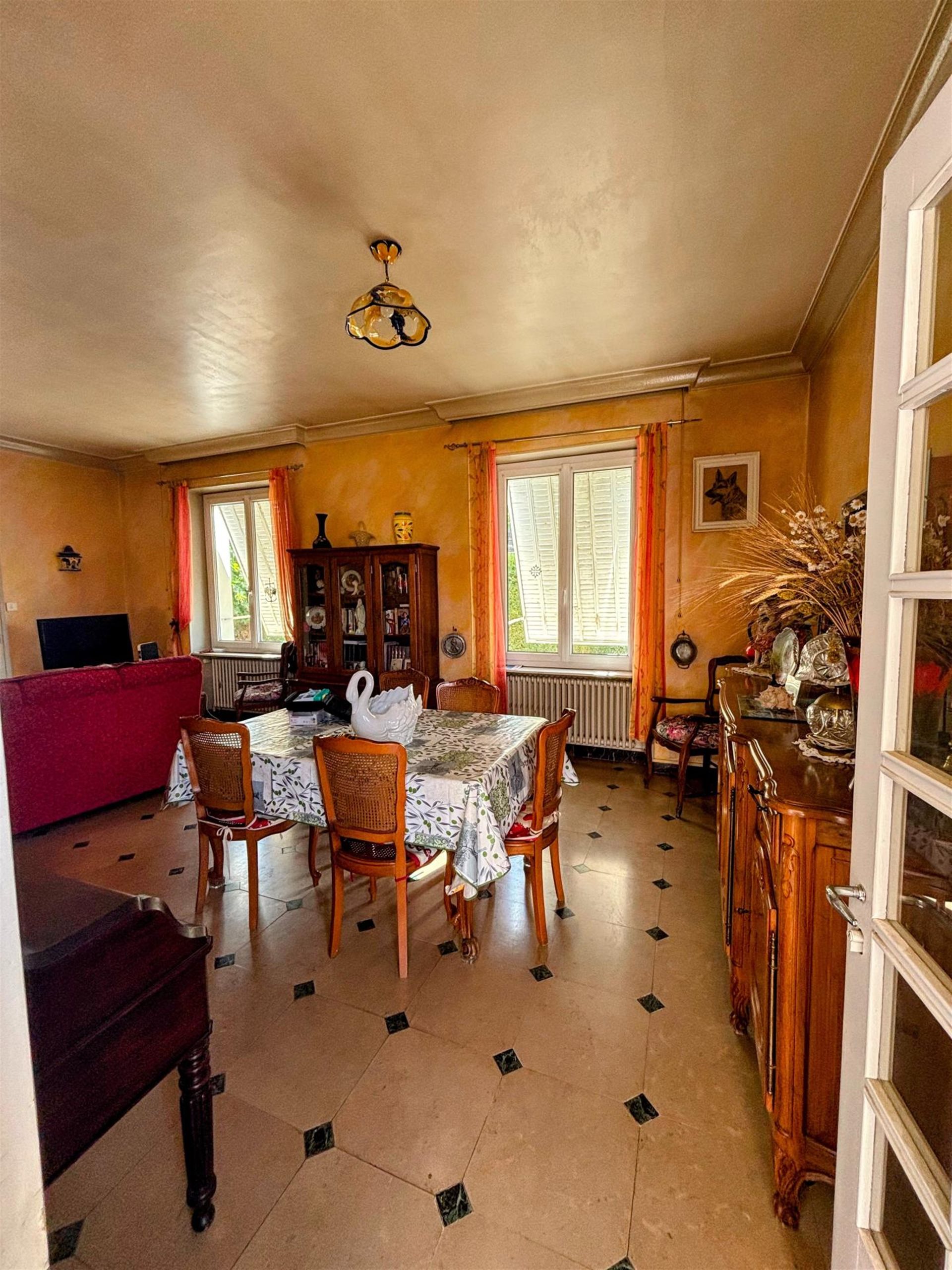 Maison à vendre, 109m², Aubenas