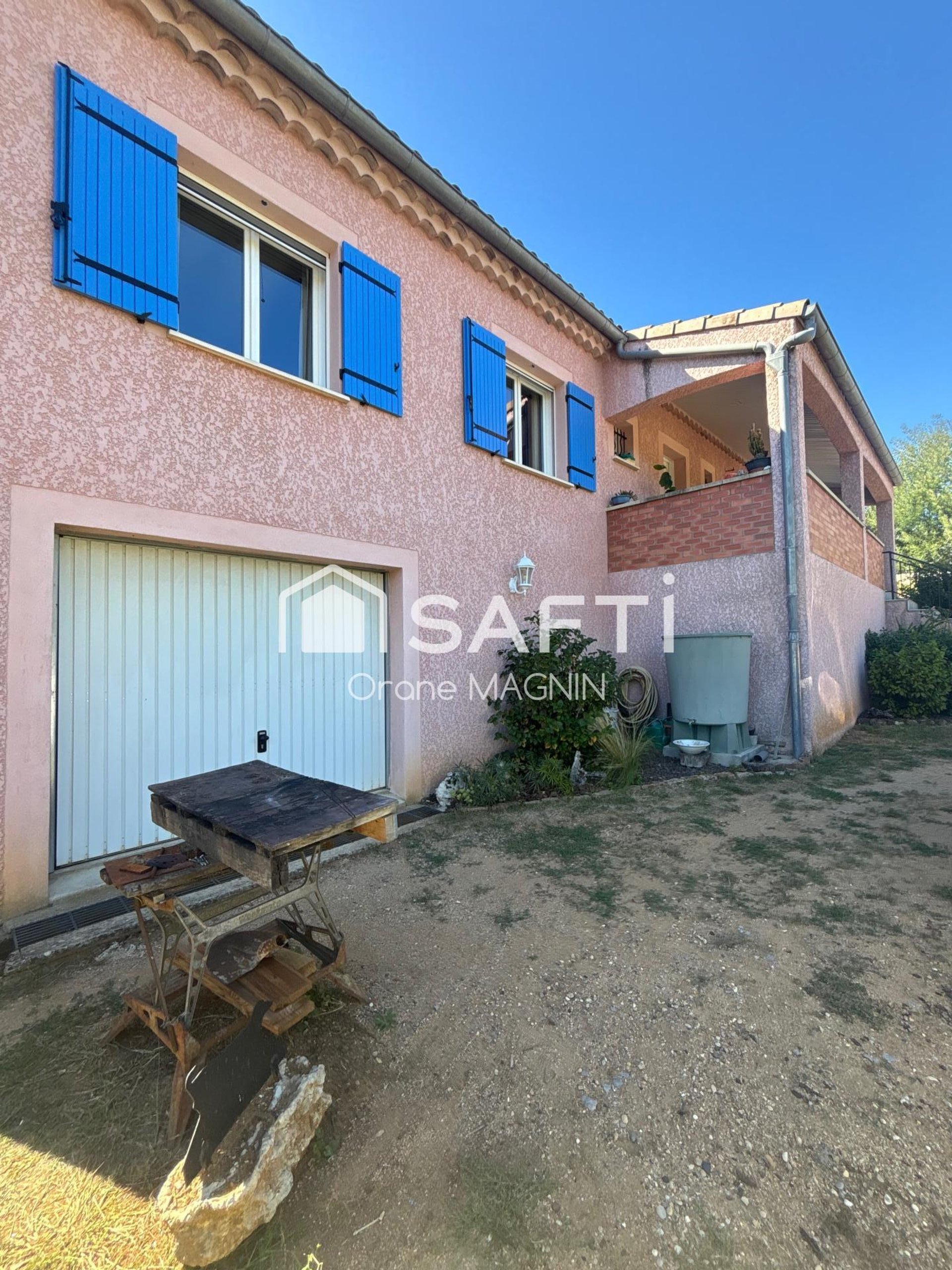 Maison à vendre, 137m², Lablachère