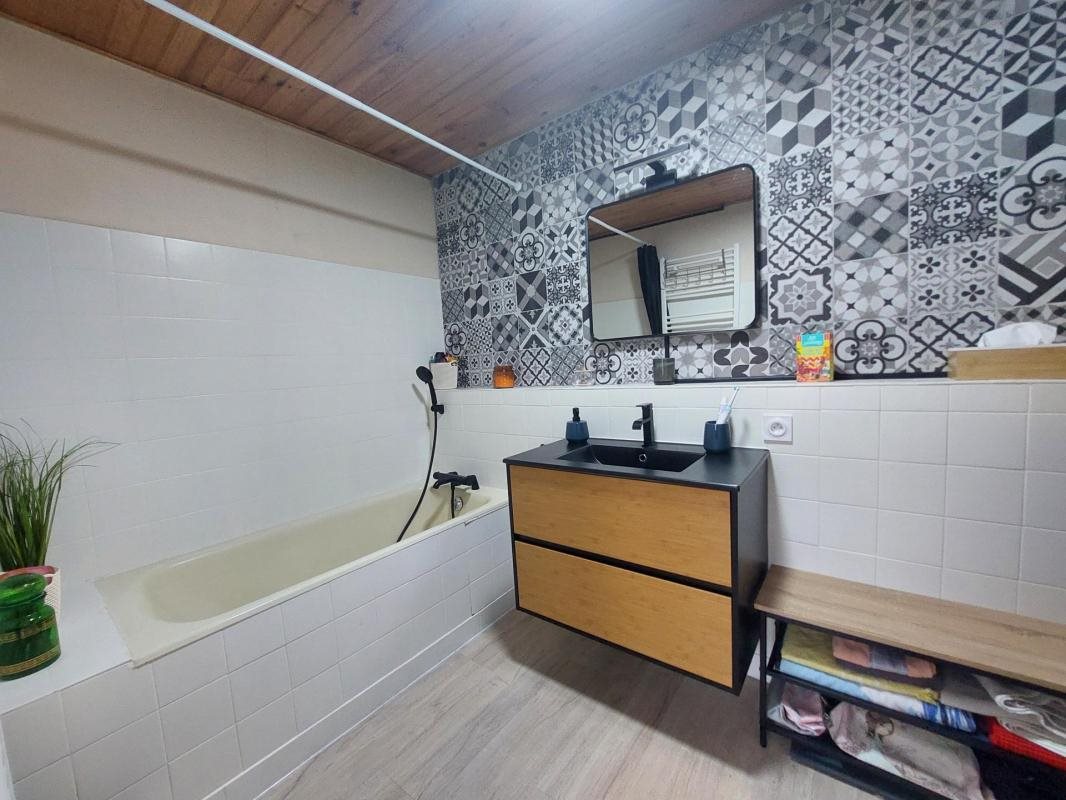 Maison à vendre, 160m², Plounévez-Moëdec