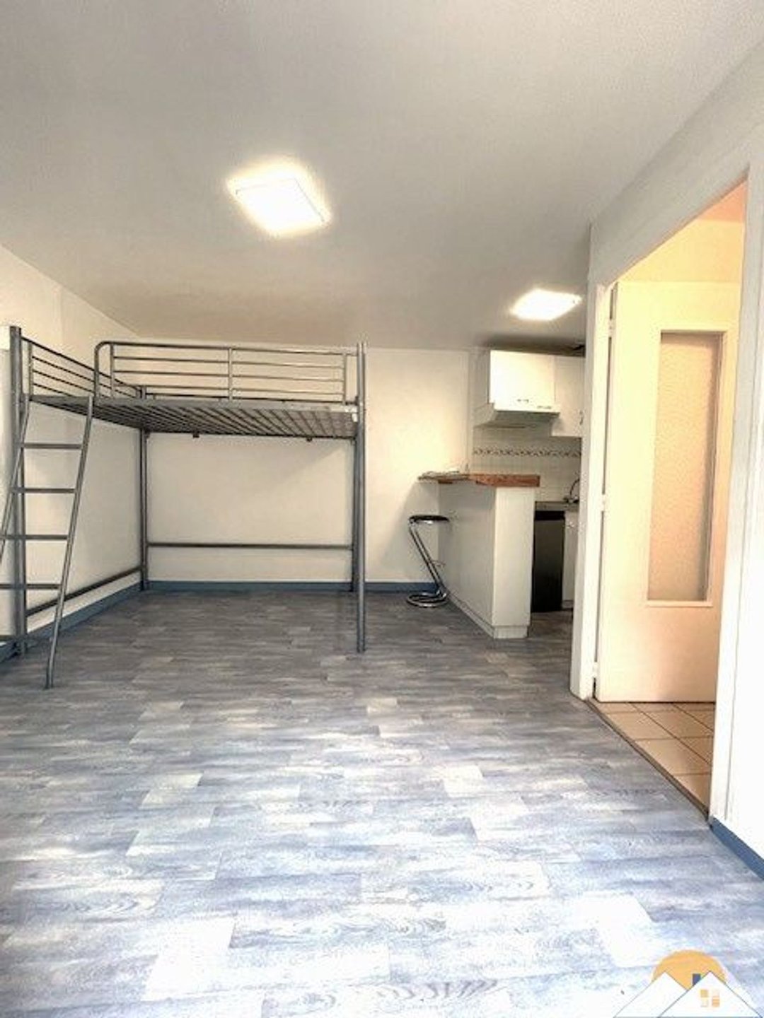 Appartement à louer, 19m², Poitiers