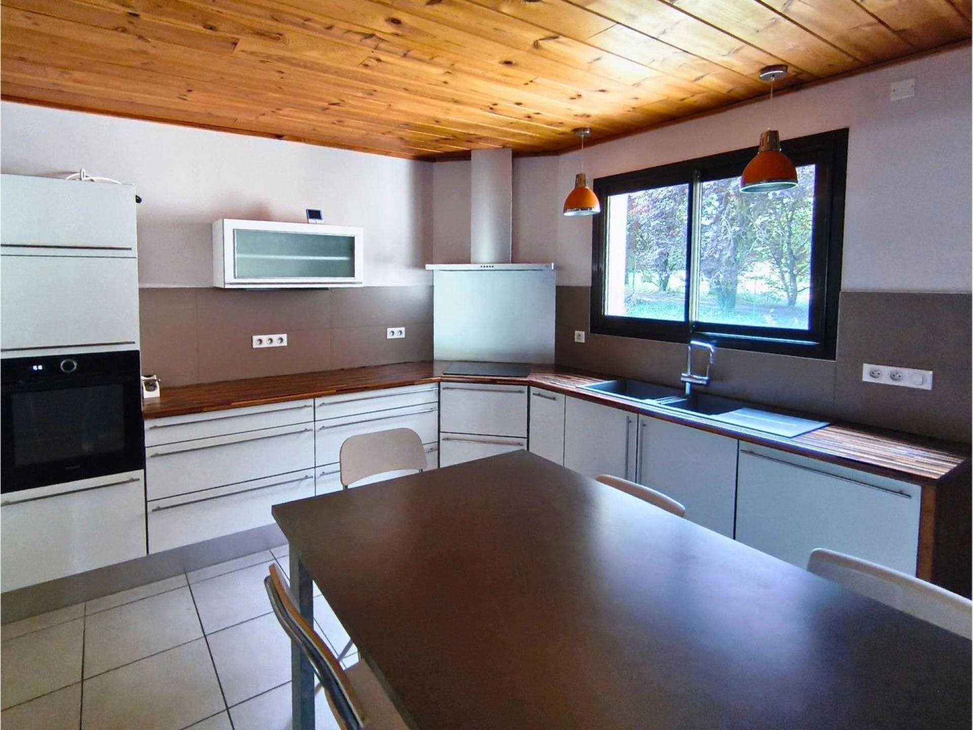 Maison à vendre, 223m², Aydat