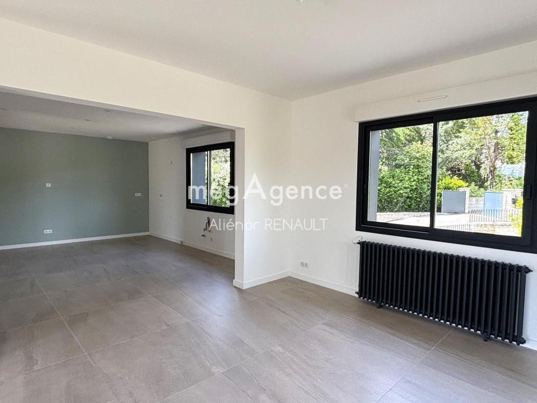 Maison à vendre, 255m², Pradines