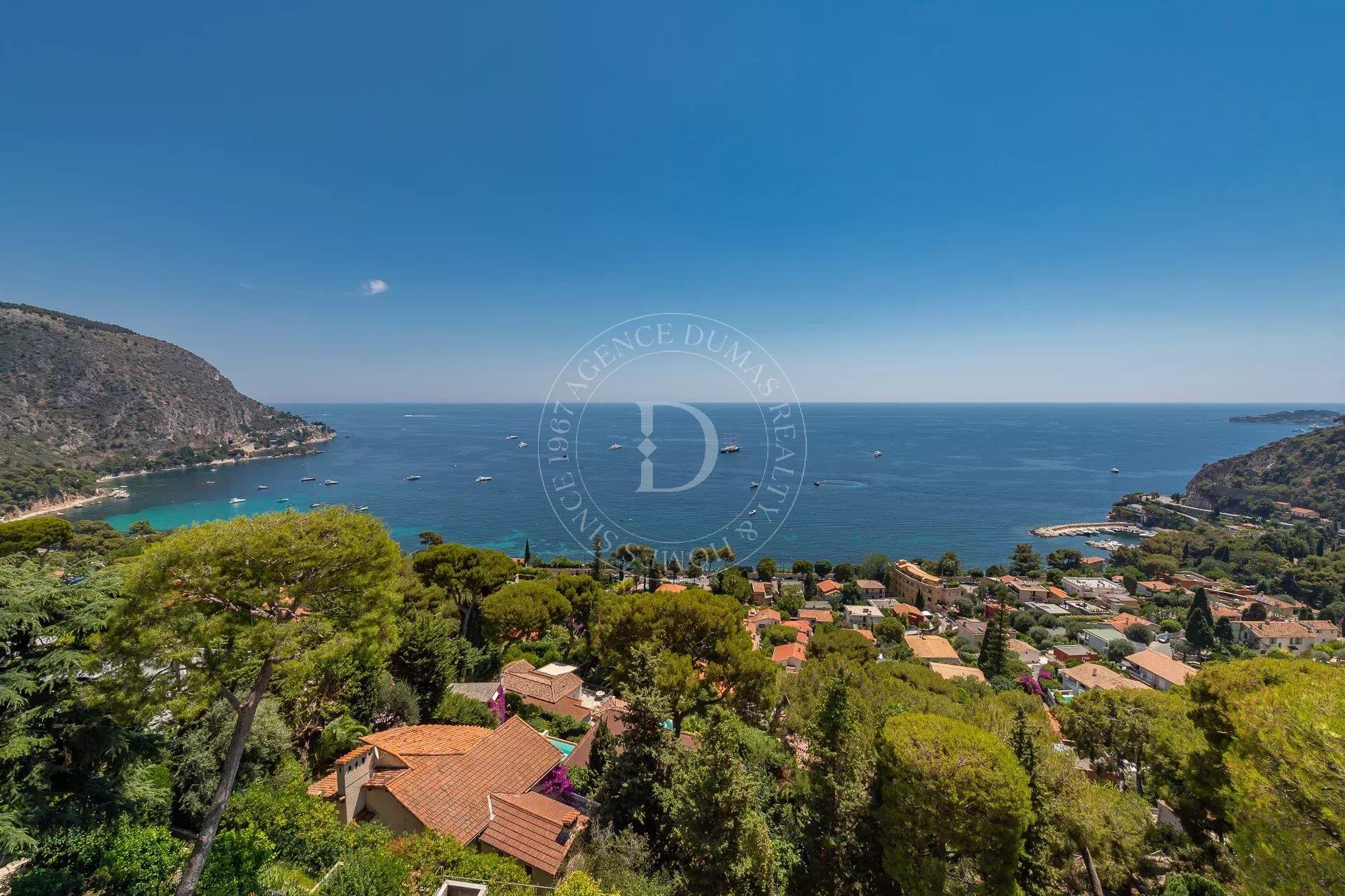 Maison à louer, 200m², Eze