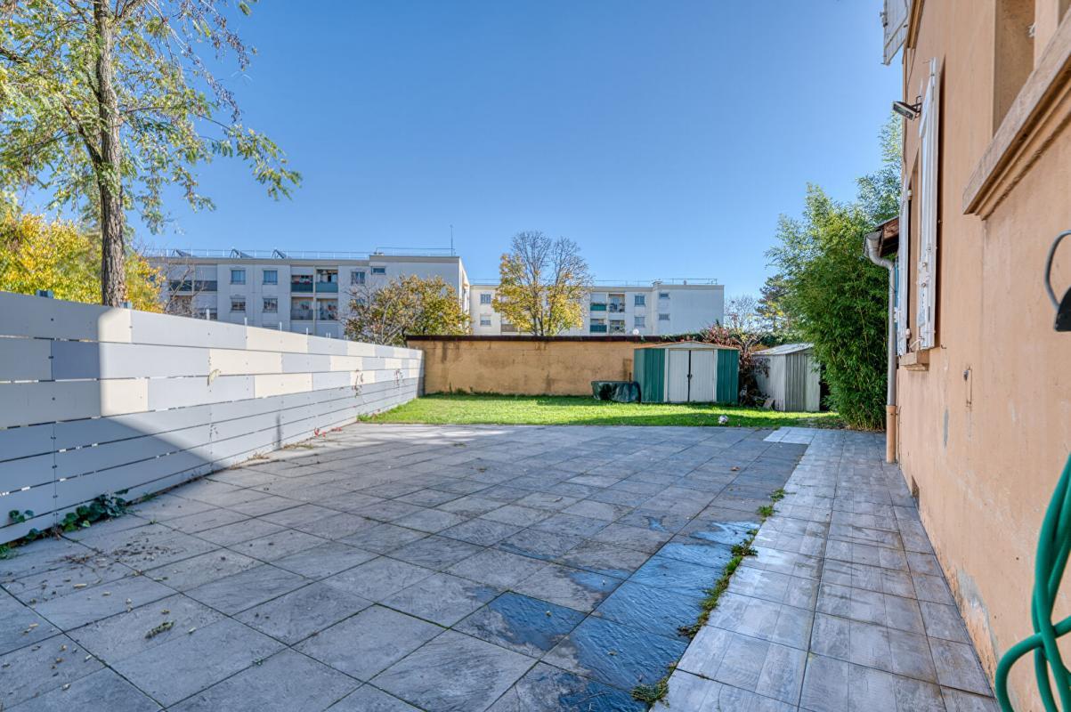 Maison à vendre, 94m², Décines-Charpieu