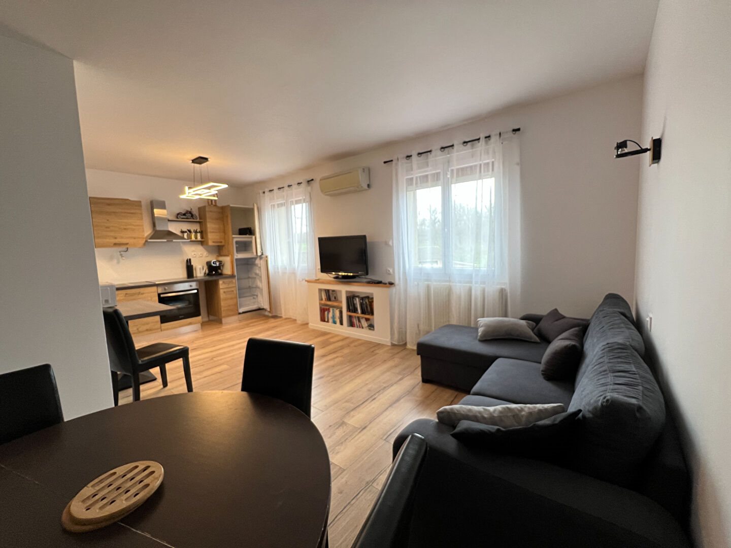 Maison à vendre, 350m², Montpezat-de-Quercy