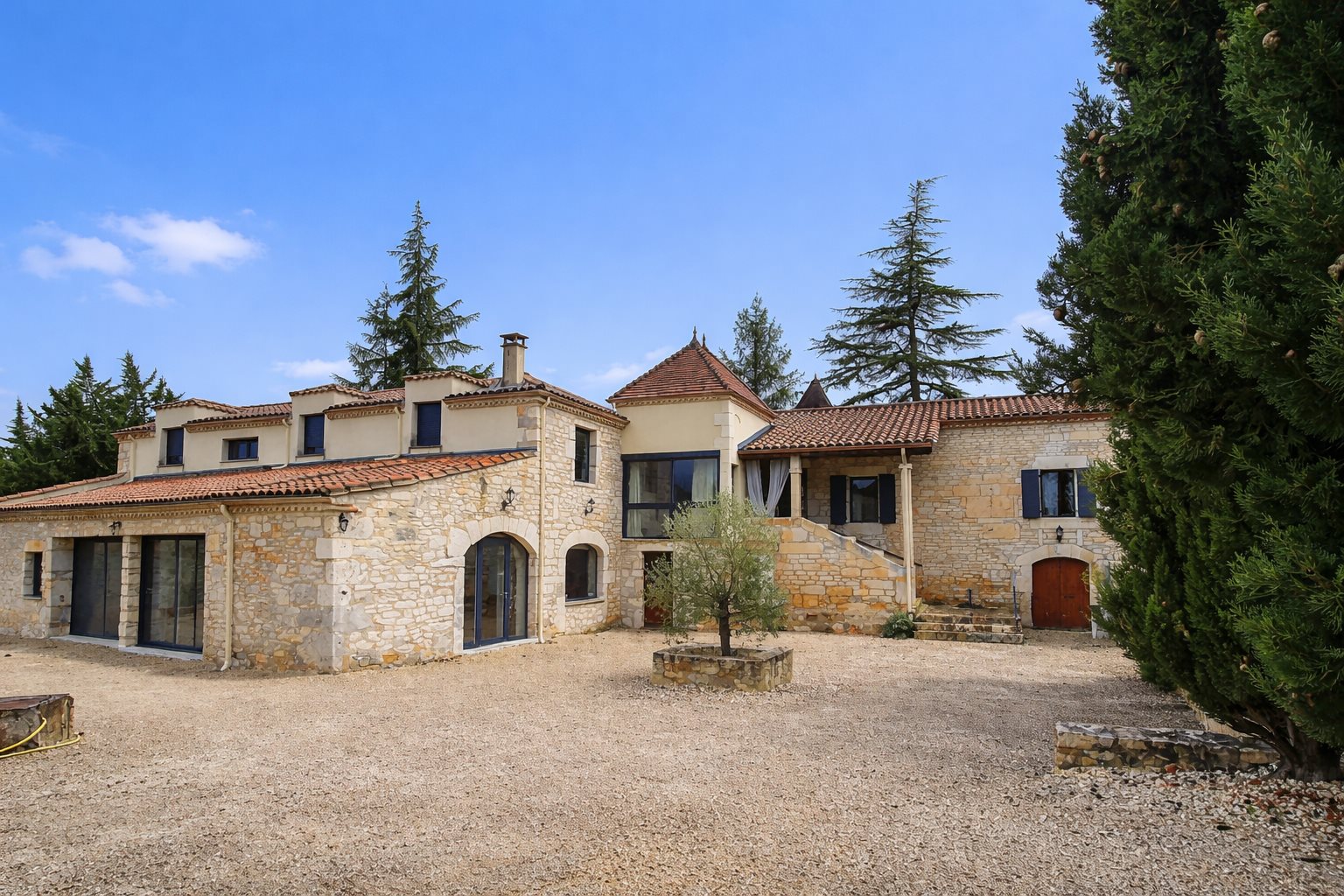 Maison à vendre, 240m², Lalbenque