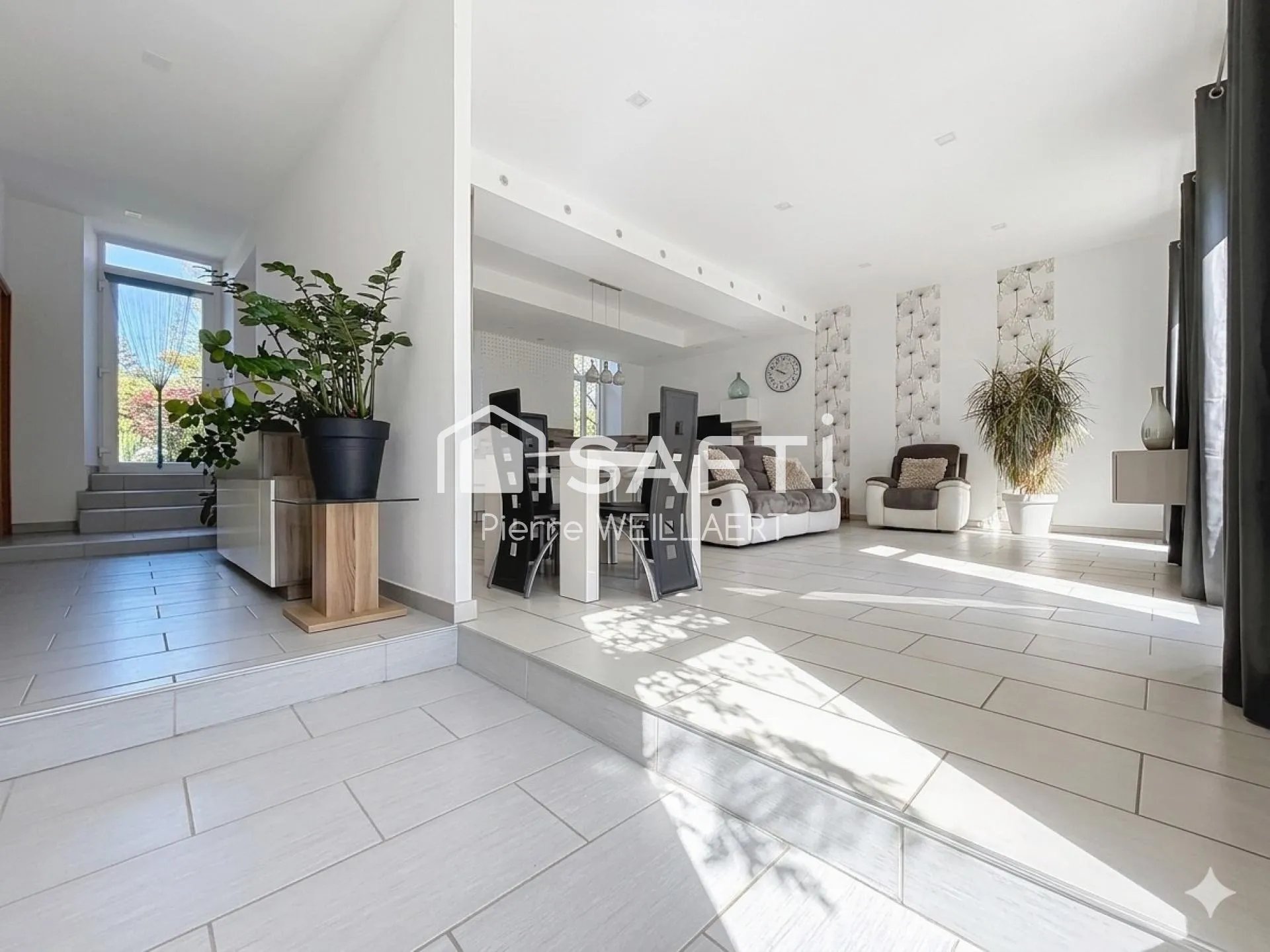 Maison à vendre, 240m², Gluiras