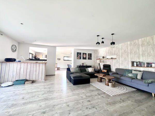 Maison à vendre, 169m², Bergerac