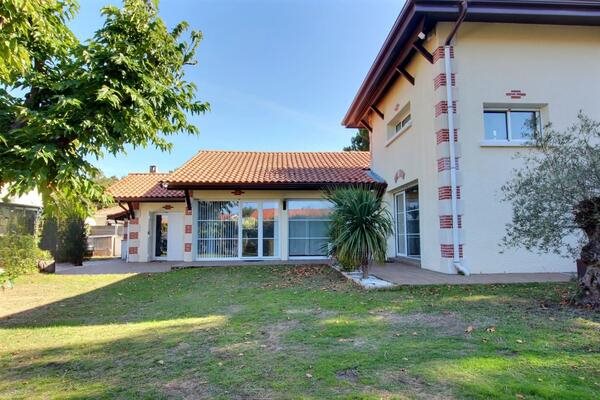 Maison à vendre, 220m², Arès