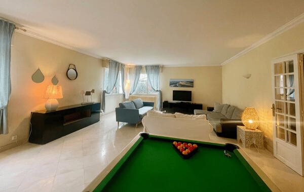 Maison à vendre, 330m², Arès