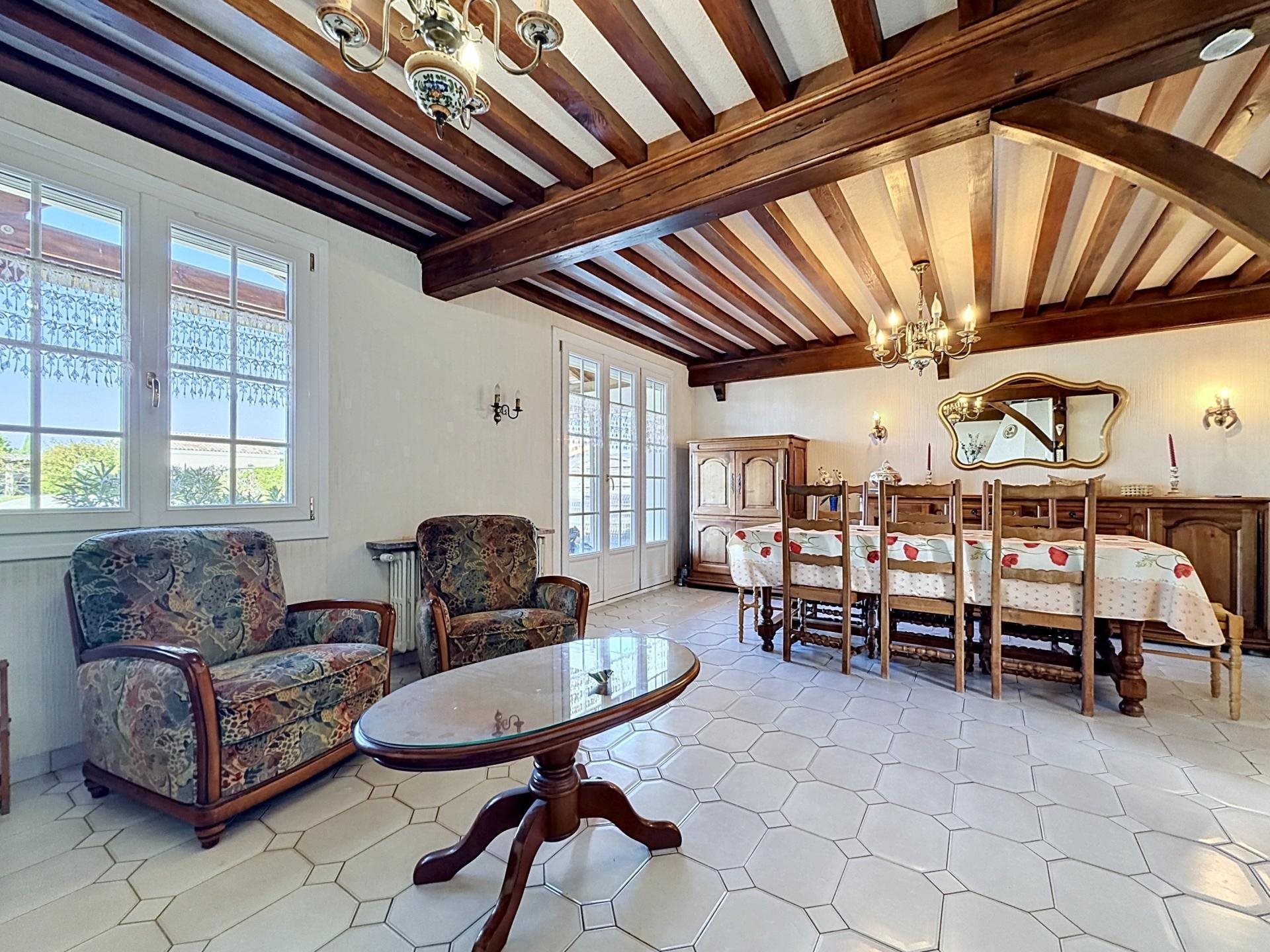 Maison à vendre, 95m², Crêches-sur-Saône