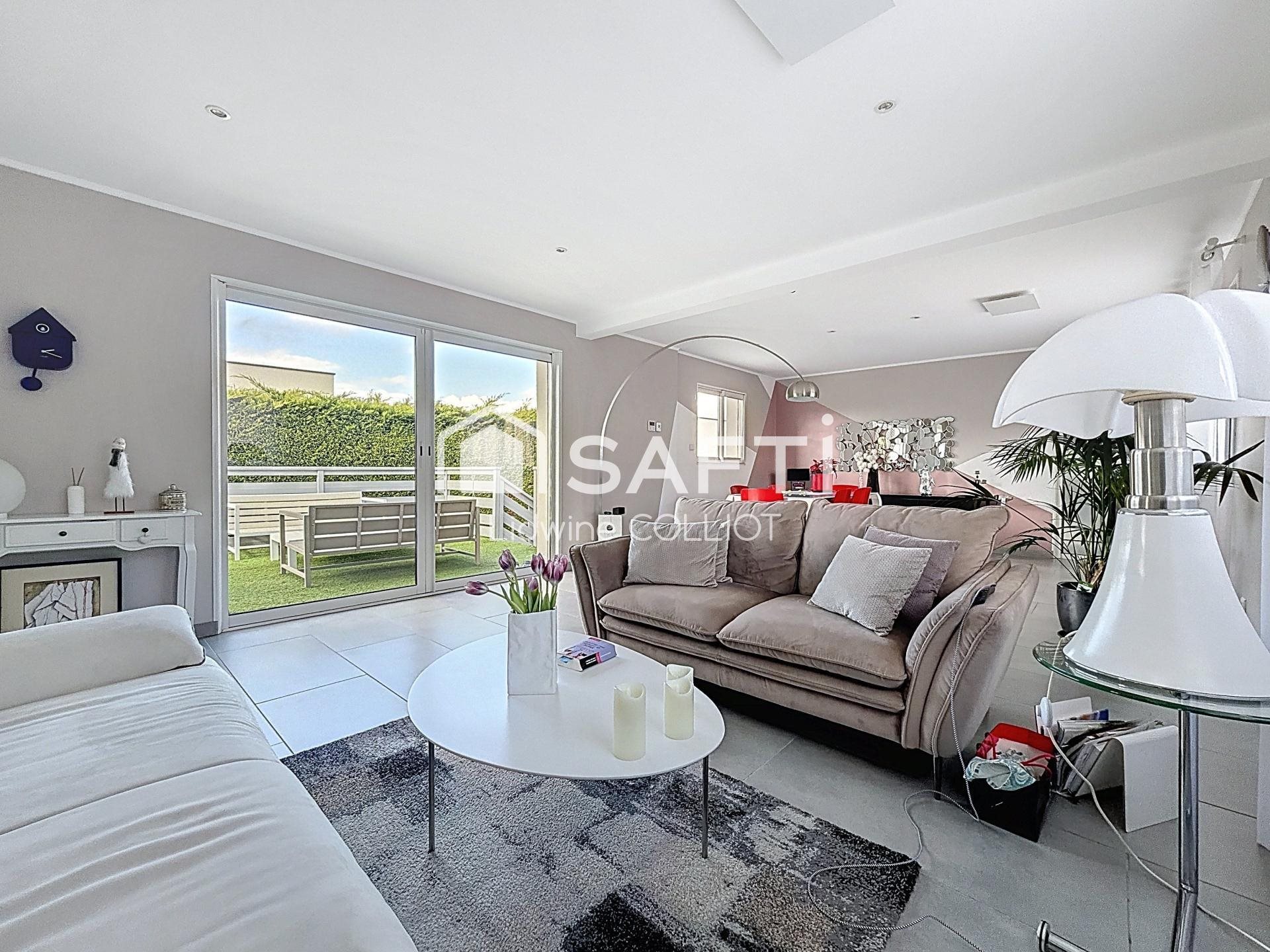 Maison à vendre, 234m², Mâcon