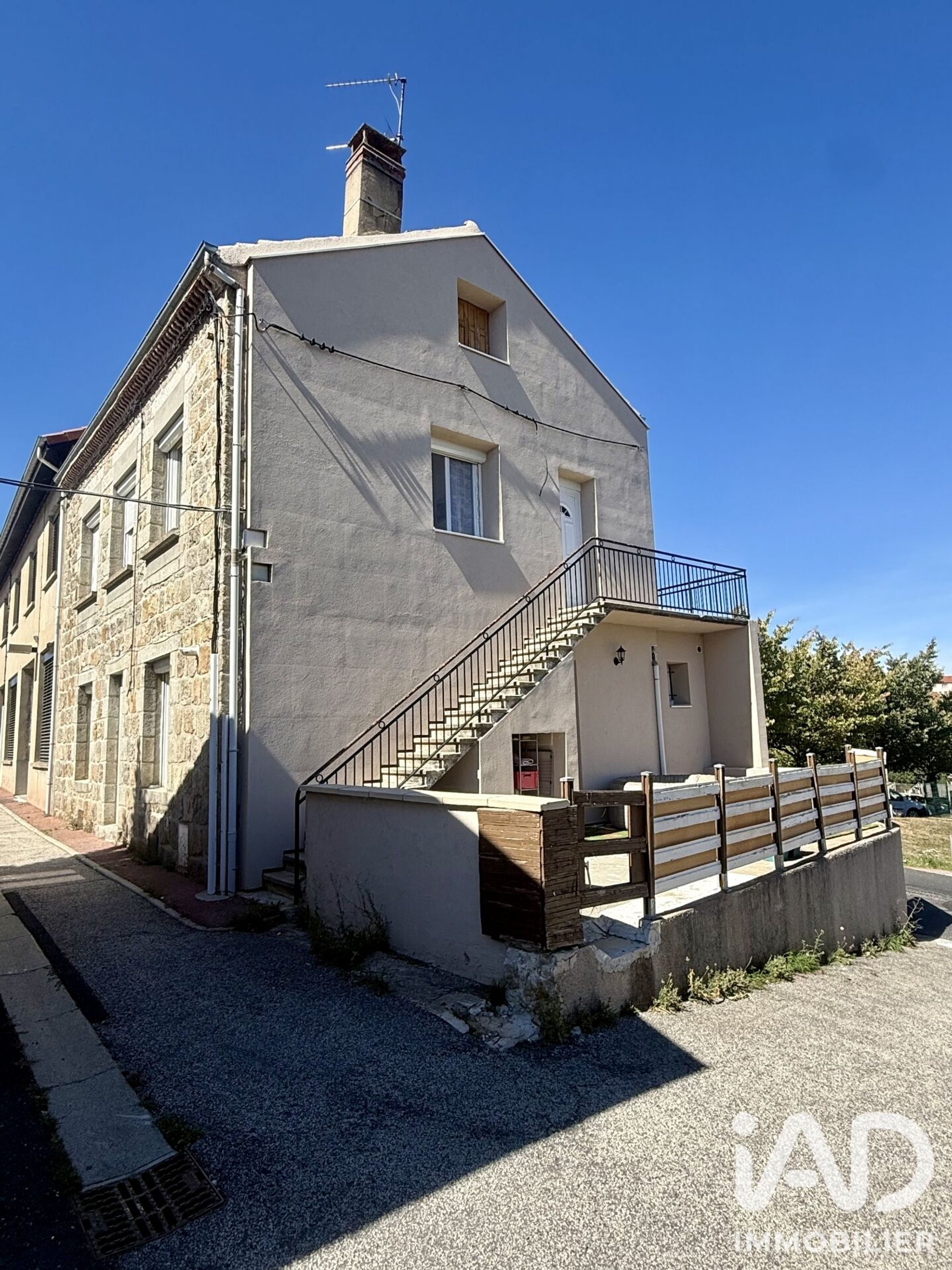 Maison à vendre, 104m², Sainte-Sigolène
