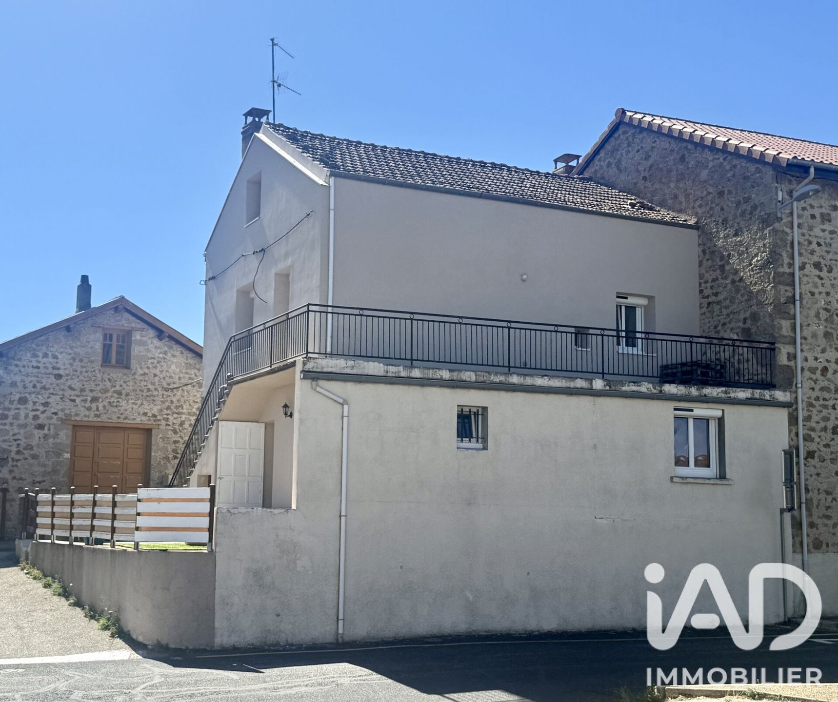 Maison à vendre, 104m², Sainte-Sigolène