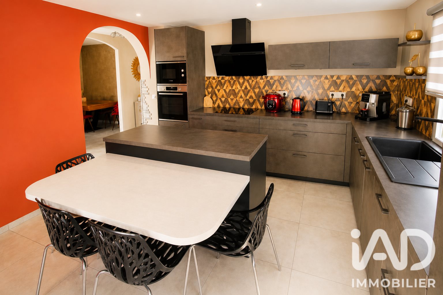 Maison à vendre, 156m², Tassenières