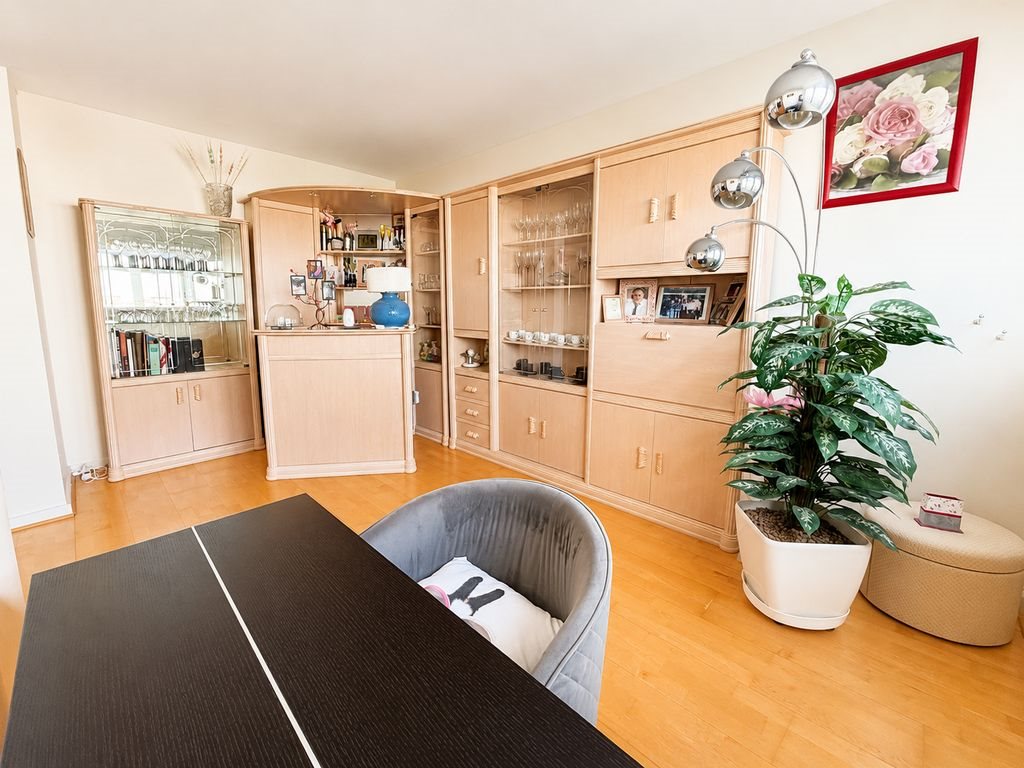 Appartement à vendre, 89m², Courbevoie