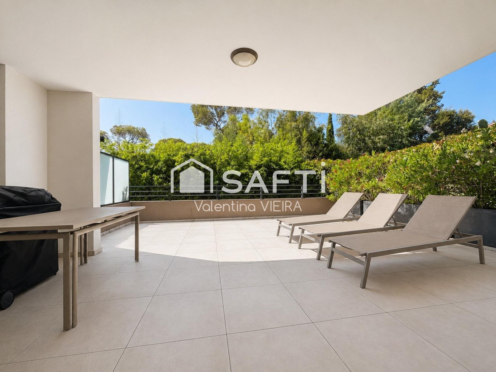 Appartement à vendre, 74m², Saint-Raphaël