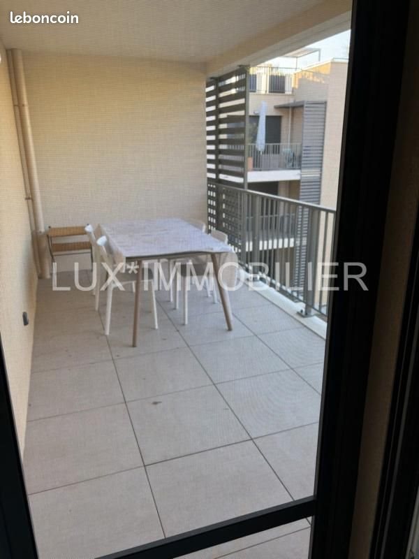 Appartement à louer, 64m², Saint-Rémy-de-Provence