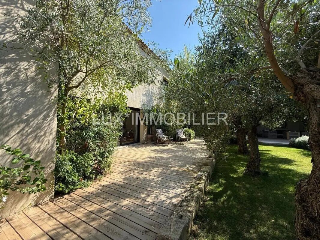 Maison à vendre, 240m², Paradou