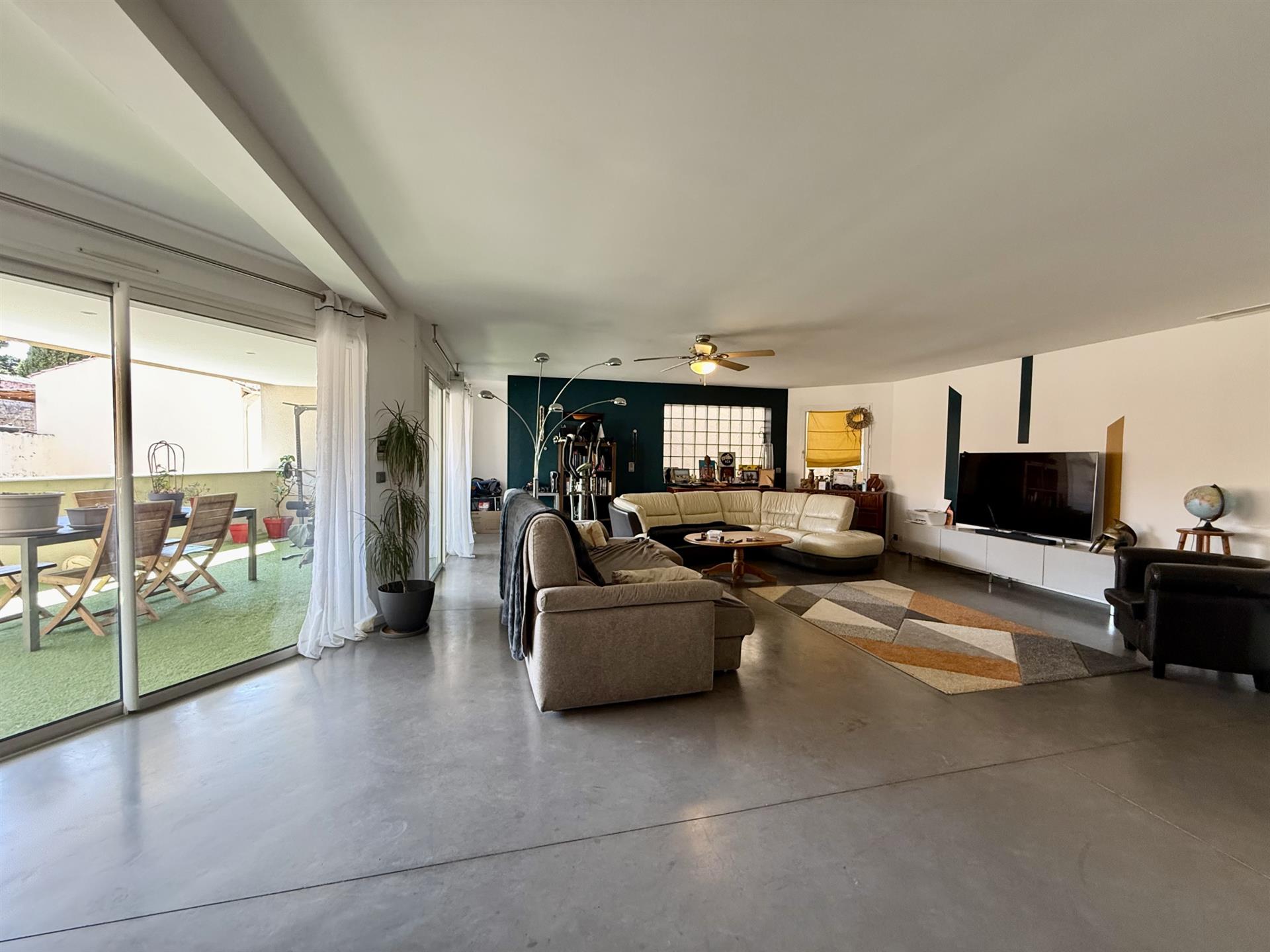 Appartement à vendre, 169m², Villeneuve-de-la-Raho