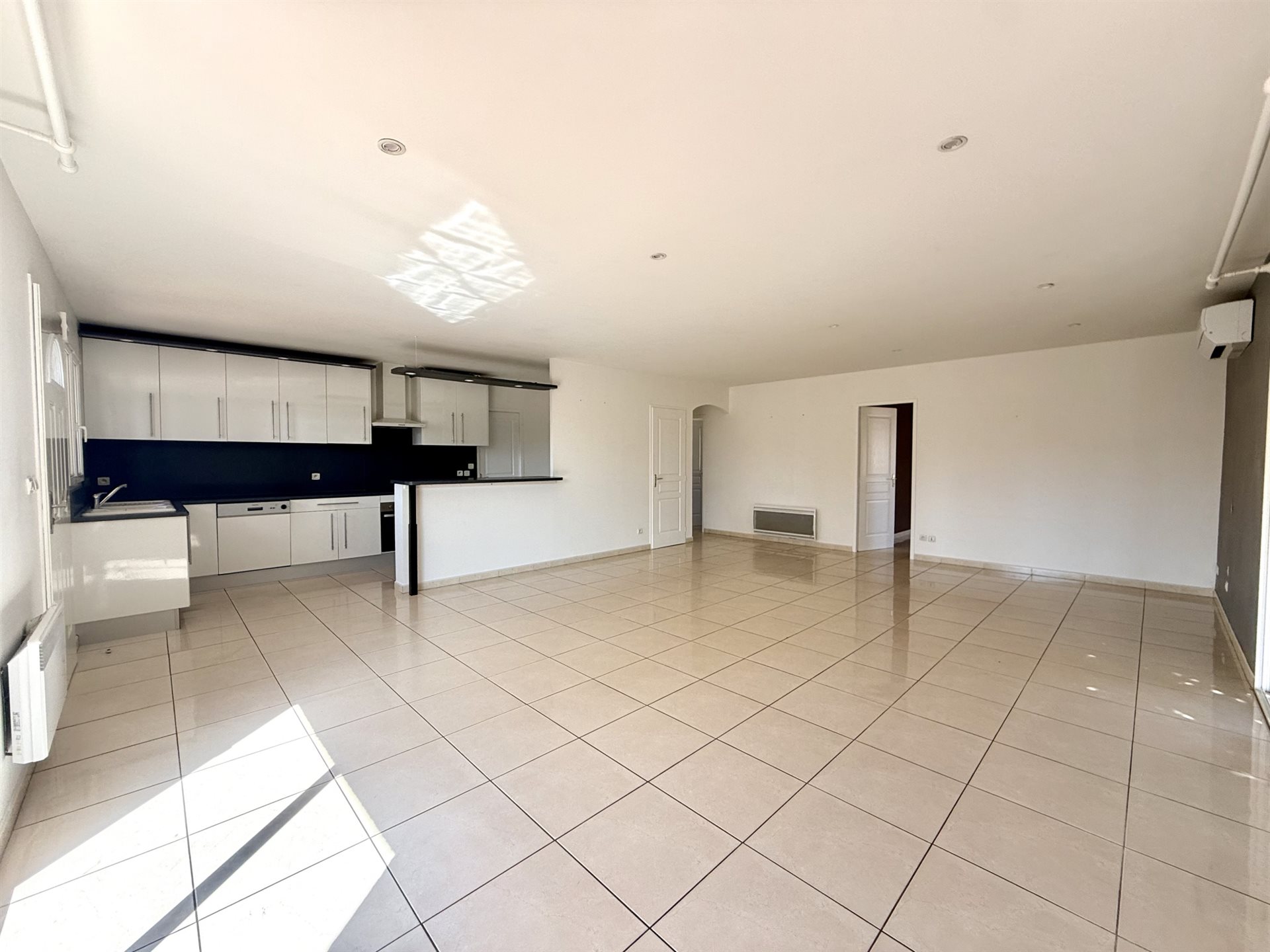 Maison à vendre, 95m², Trouillas