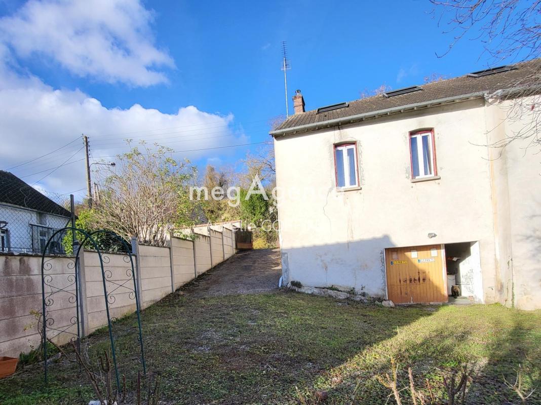 Maison à vendre, 134m², Laroche-Saint-Cydroine