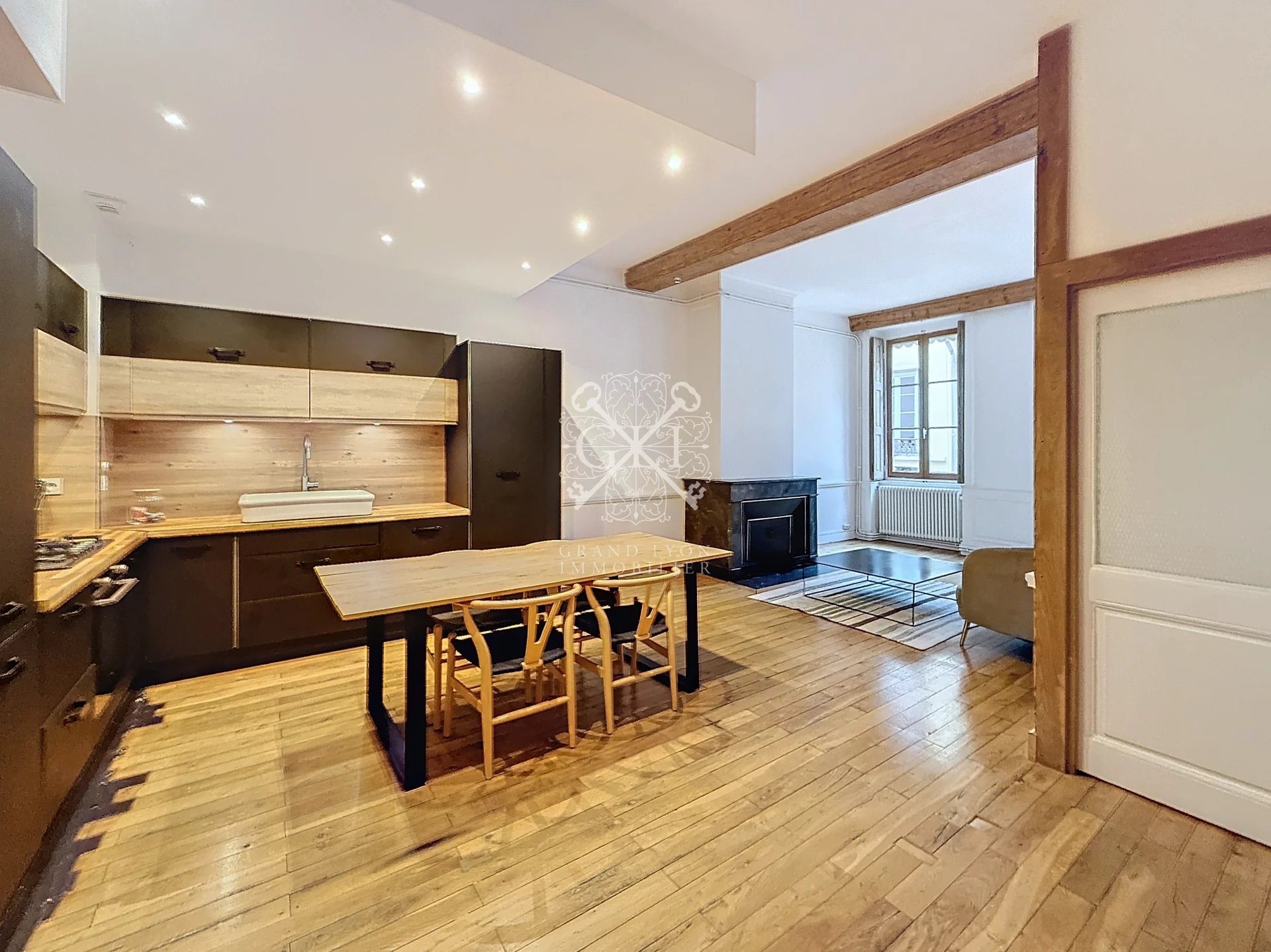 Appartement à louer, 71m², Lyon 1er