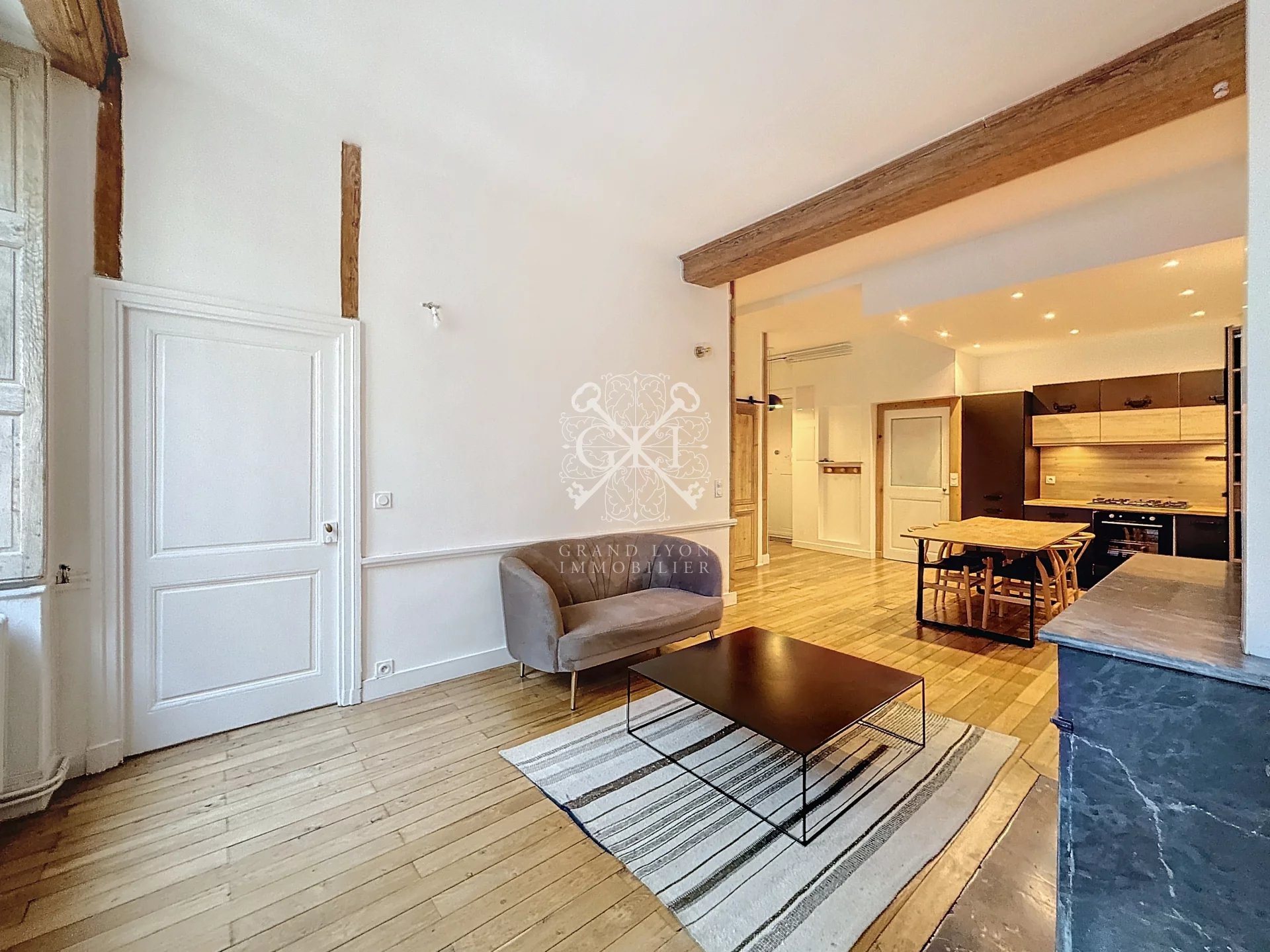 Appartement à louer, 71m², Lyon 1er