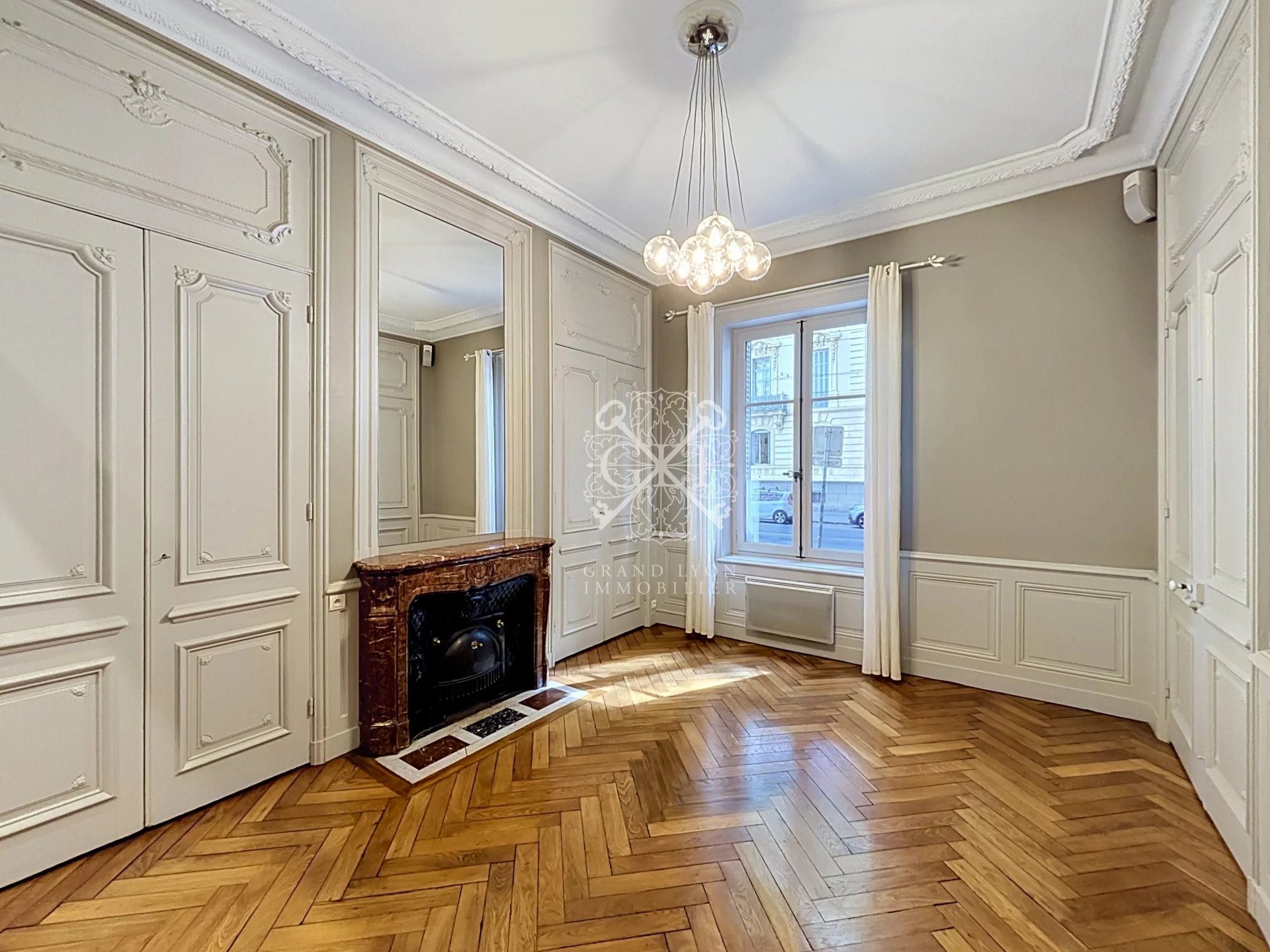 Appartement à louer, 152m², Lyon 6ème