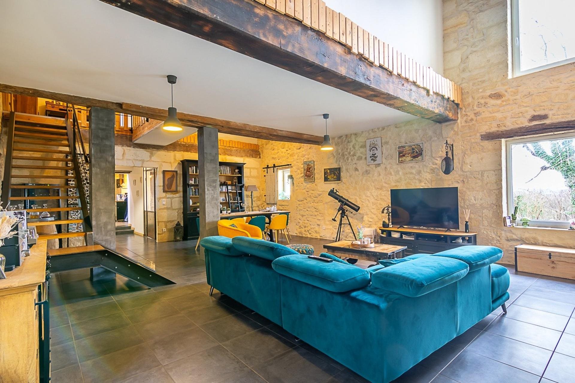 Maison à vendre, 217m², Villegouge