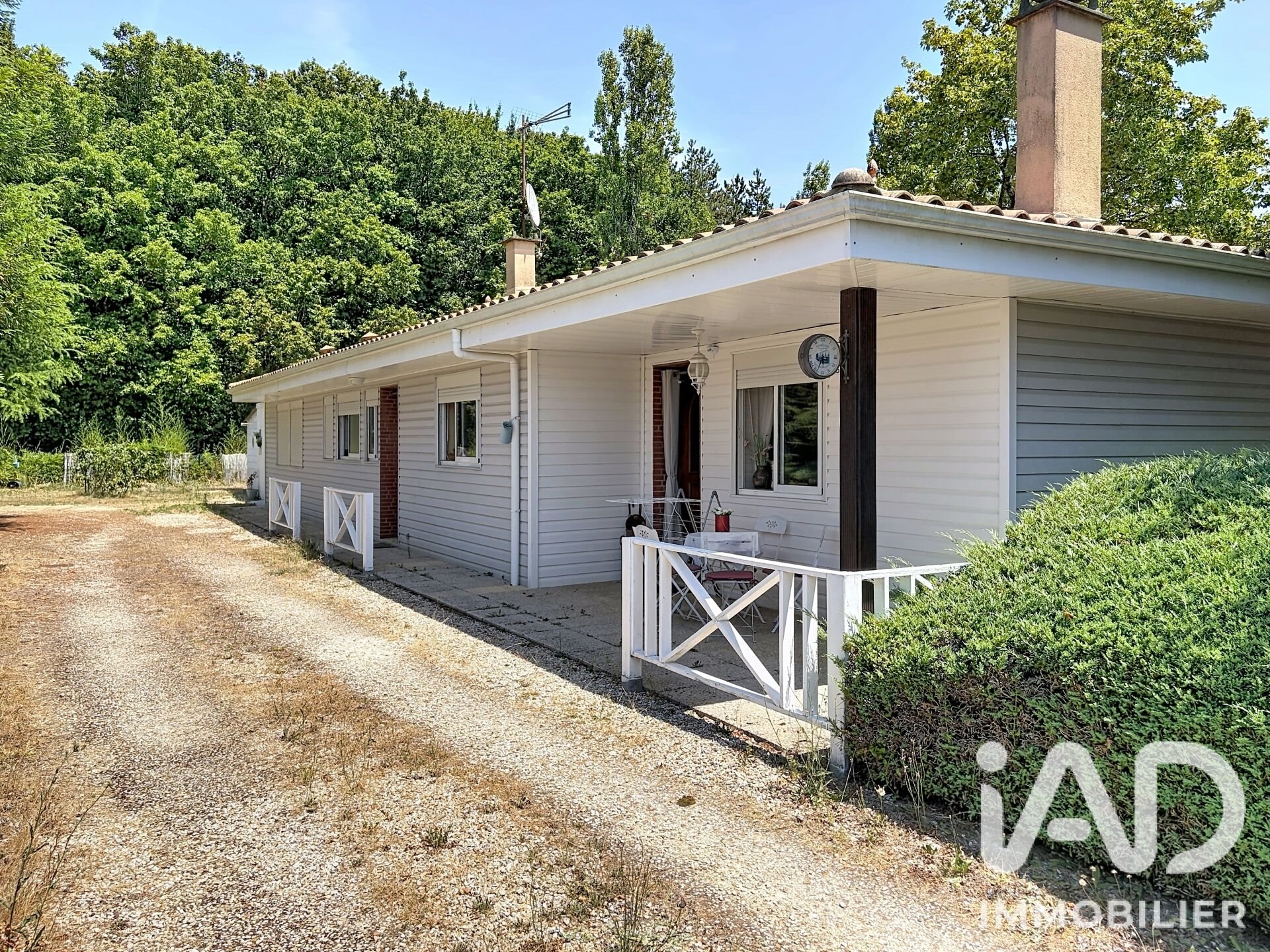 Maison à vendre, 126m², Bussac-Forêt