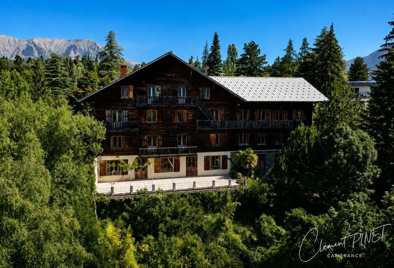 Maison à vendre, 828m², Embrun