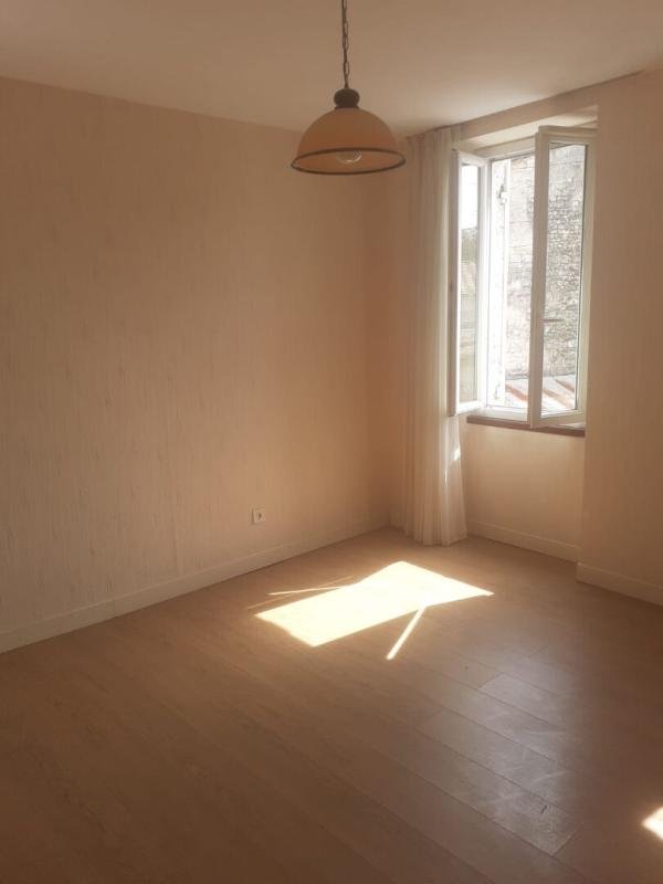 Maison à louer, 61m², Ruelle-sur-Touvre