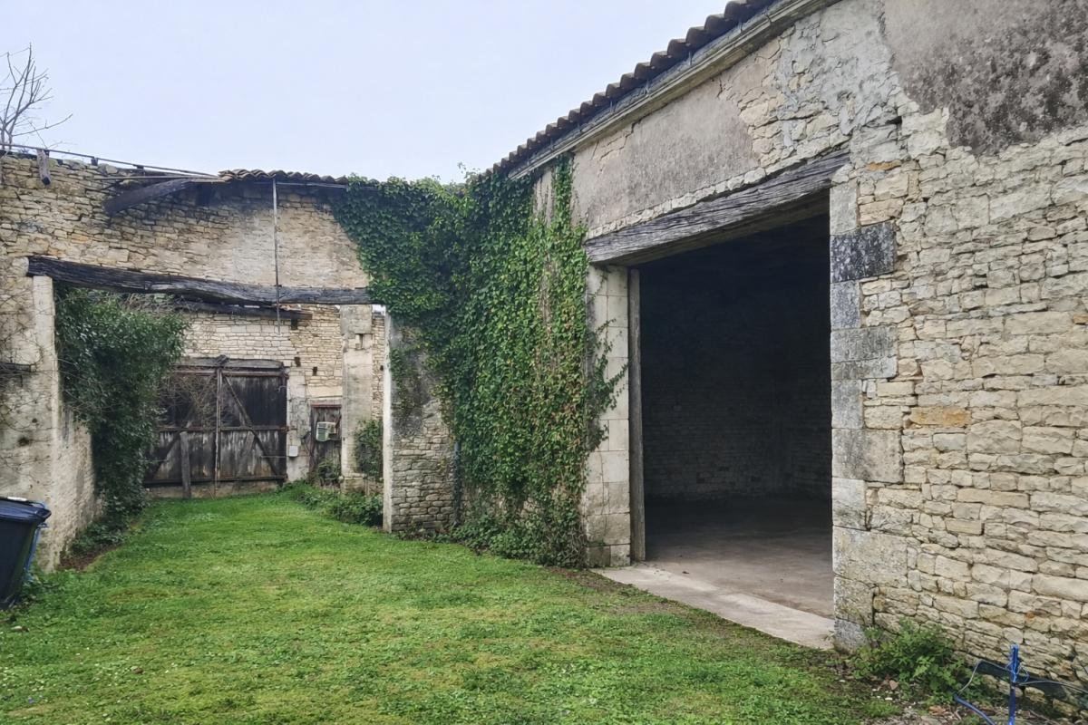 Maison à vendre, 258m², Nercillac