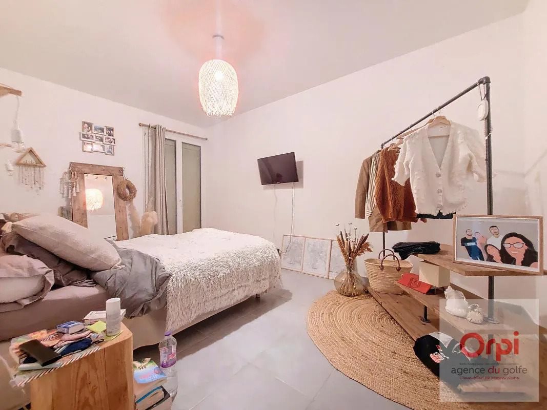Appartement à louer, 83m², Ajaccio