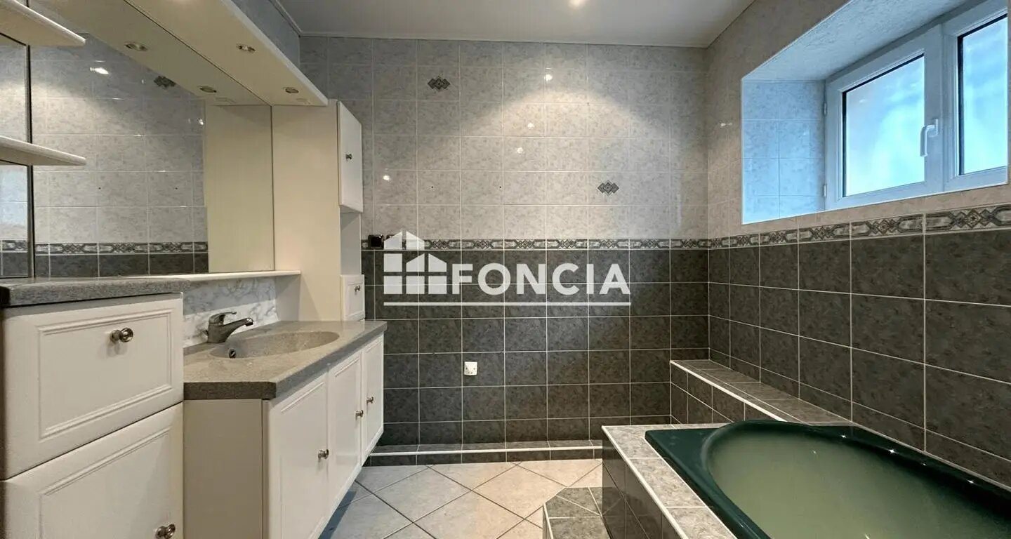 Maison à vendre, 157m², Voreppe