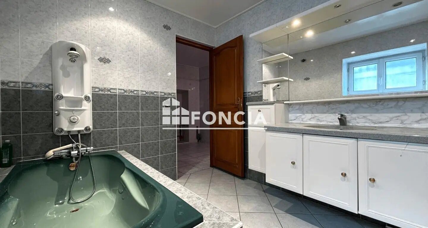 Maison à vendre, 157m², Voreppe