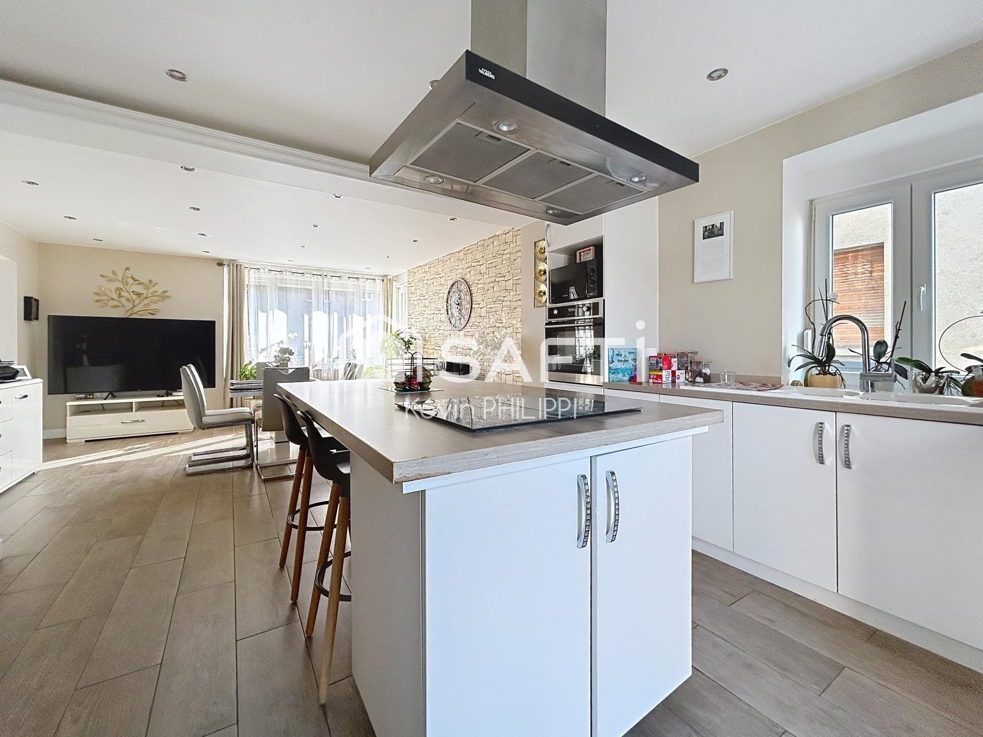 Maison à vendre, 107m², Étain