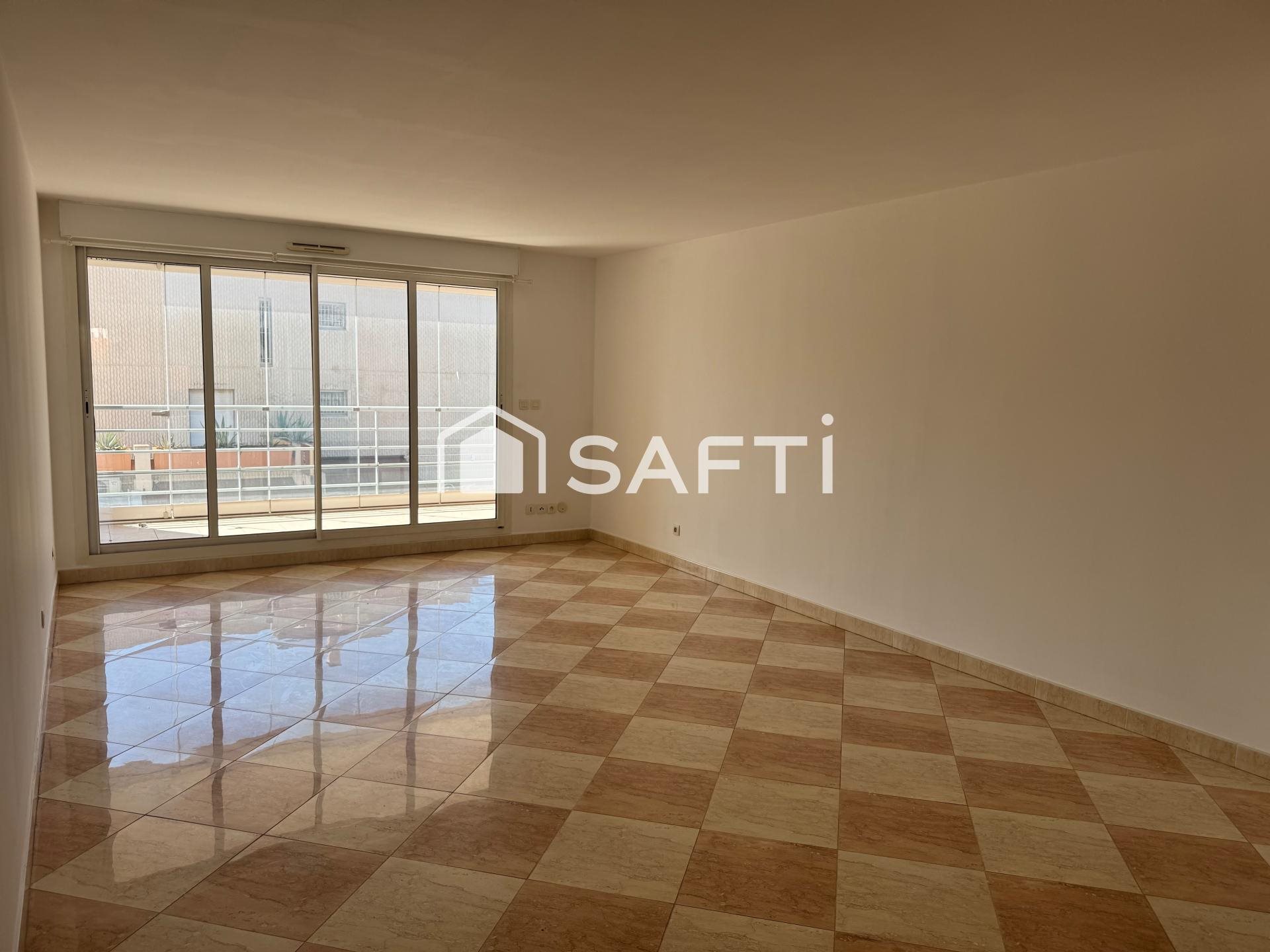 Appartement à vendre, 121m², Cavalaire-sur-Mer