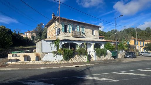 Immeuble 3 pièces 400 m² · à Roquefort-les-Pins · 400 m² · 1 450 000 €