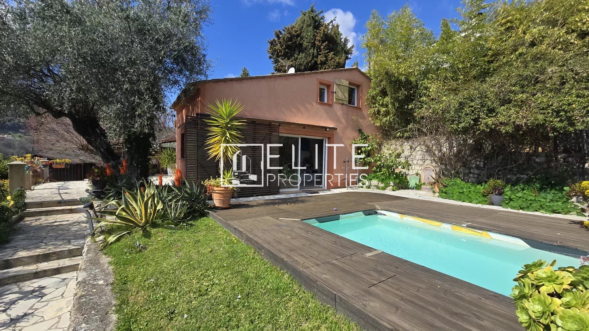 Maison à vendre, 120m², Grasse
