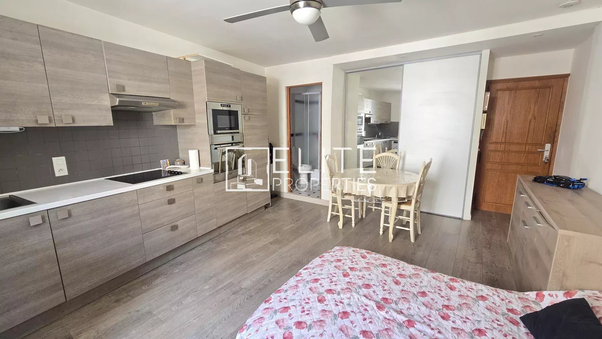 Appartement à vendre, 24m², Mougins